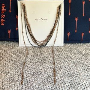 Stella & Dot Logan Layered Necklace